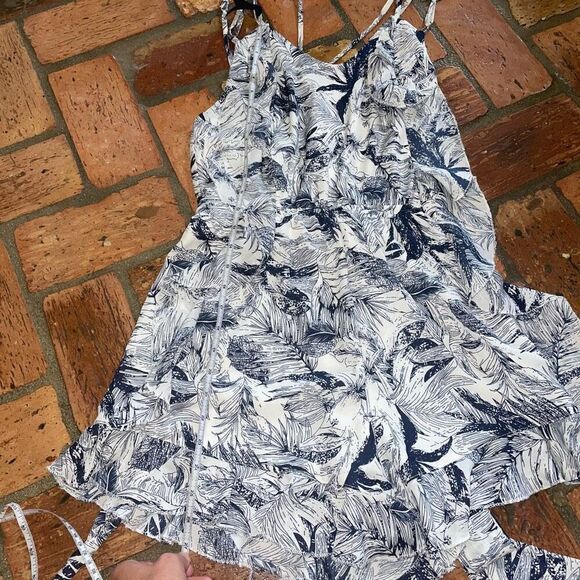 L’atiste Ruffle Romper Navy Palm - Picture 4 of 7